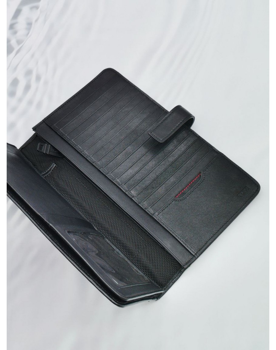 Tumi 2024 chambers wallet